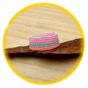 059 zvýrazňovače s průhlednými linkami